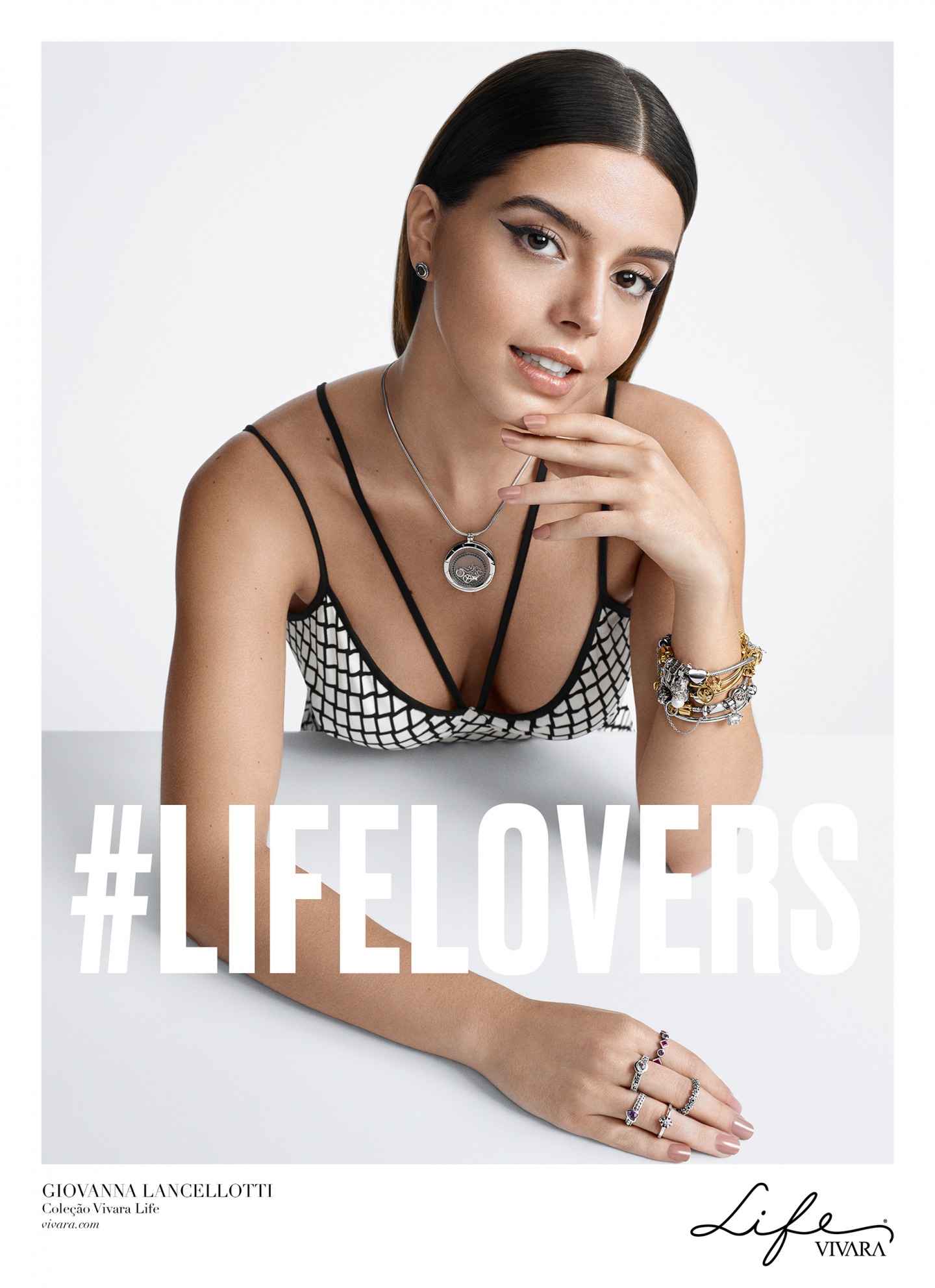 GB65 | Life by Vivara: Giovanna Lancellotti and Camila Queiroz 2015